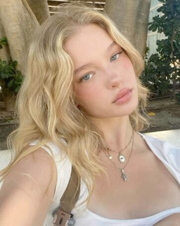 LanaDate Review: What We Learned After Using It for a Month